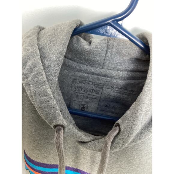 Patagonia Men's Regular Fit P-6 Logo Uprisal Hoody Pullover Heather Gray Small - Picture 5 of 10